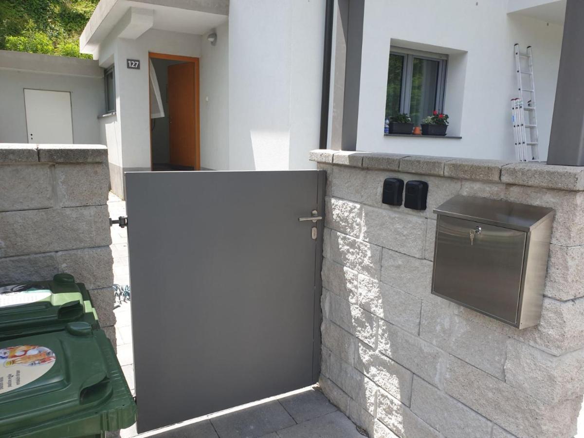Apartma Sava-Stol Jesenice Exterior photo